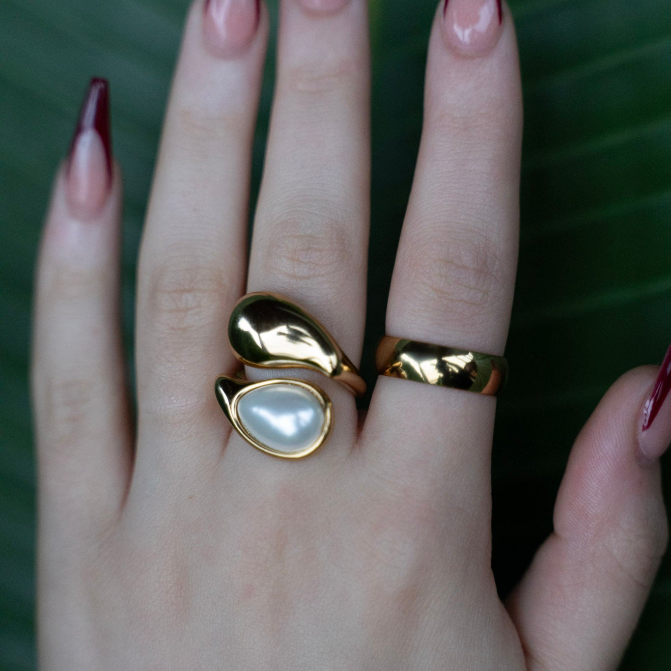 Moderna Pearl Ring