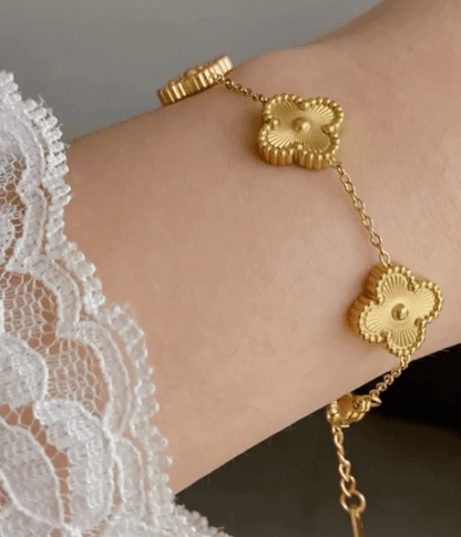 Clover Belle Bracelet
