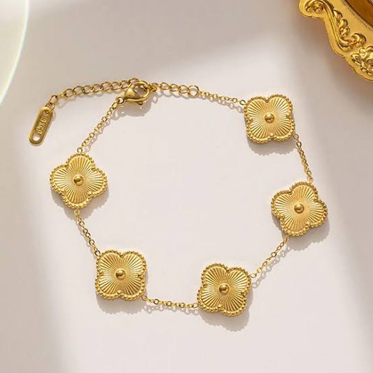 Clover Belle Bracelet