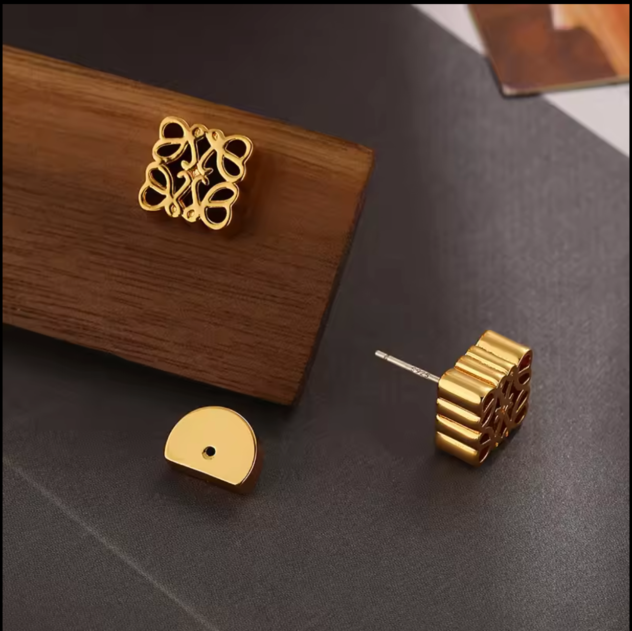 Labyrinth Earring Studs