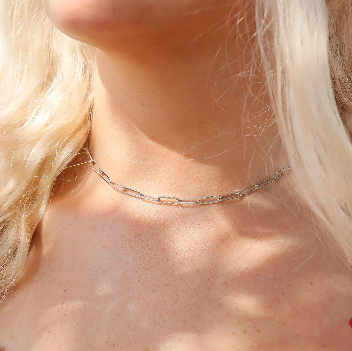 The Edgy Paperclip Chain